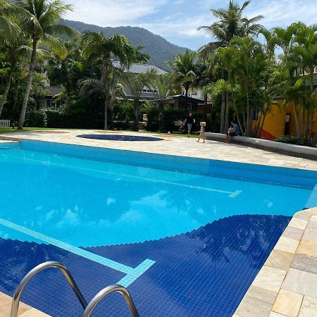 Waves Guest House Maresias Exterior foto